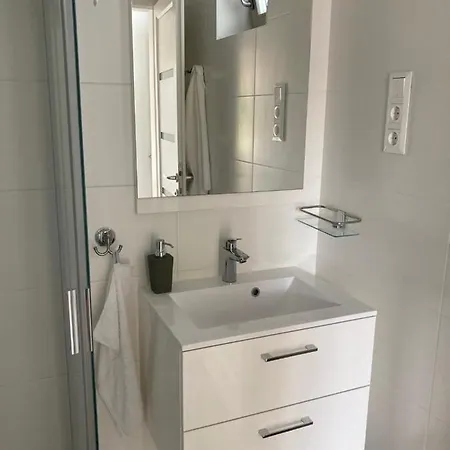 Rizling Apartmanház**** Balatonalmádi