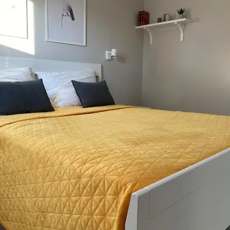 Appartamento Rizling Apartmanház**** Balatonalmádi